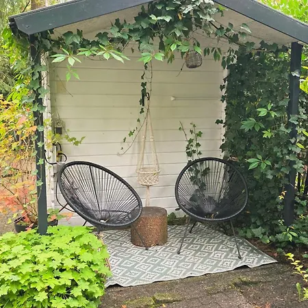 別荘 Vliegend Hert, Direct In De Op De Veluwe