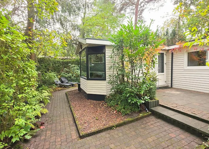 Semesterbostad Vliegend Hert Direct In De Op De Veluwe Emst