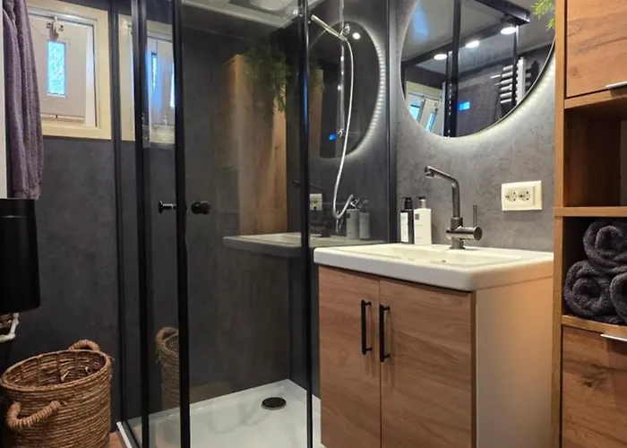 Semesterbostad Vliegend Hert Direct In De Op De Veluwe