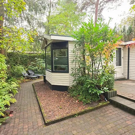 Semesterbostad Vliegend Hert Direct In De Op De Veluwe Emst